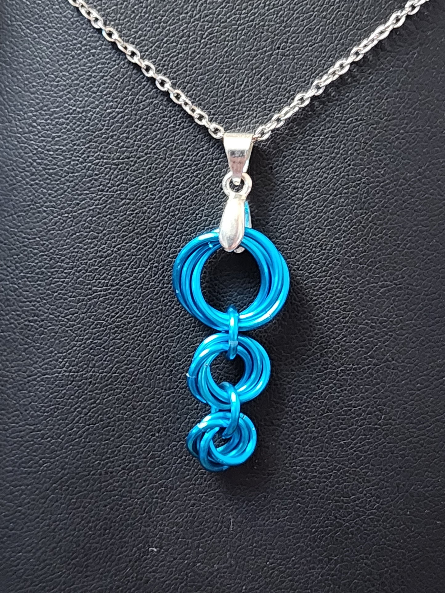 Maui Blue (Bright Blue) Chainmaille Triple Love Knot Necklace