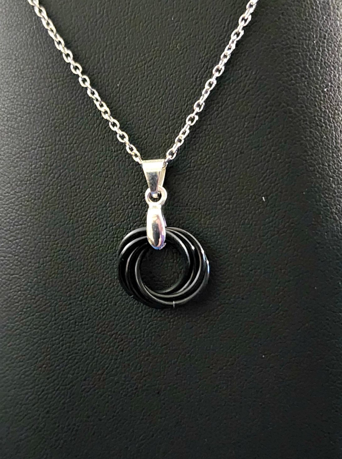 Onyx (Black) Love Knot Pendant