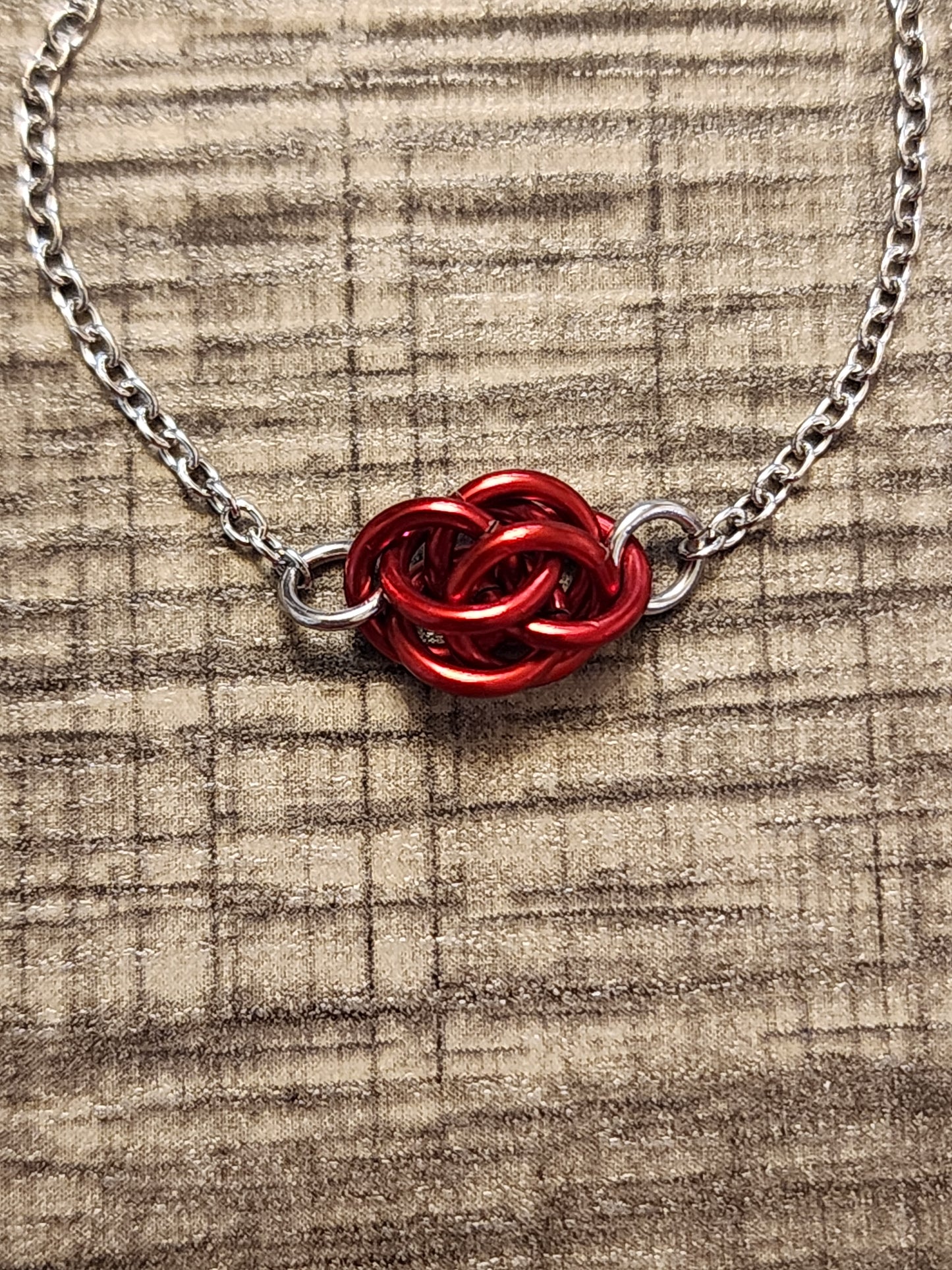 Bright Red (Candy Apple) Sweet Pea Chainmaille Necklace