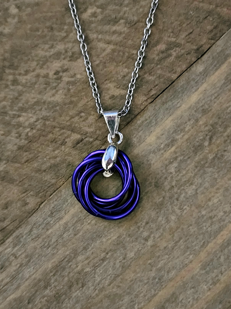 Lilac (Purple) Love Knot Pendant