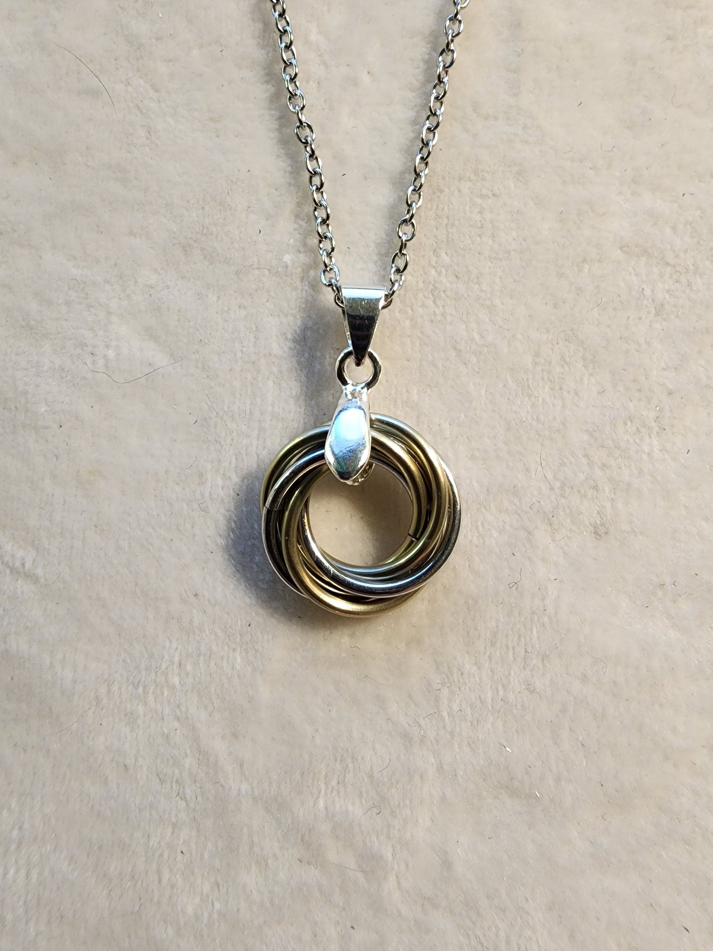 Kit - Love Knot Necklace