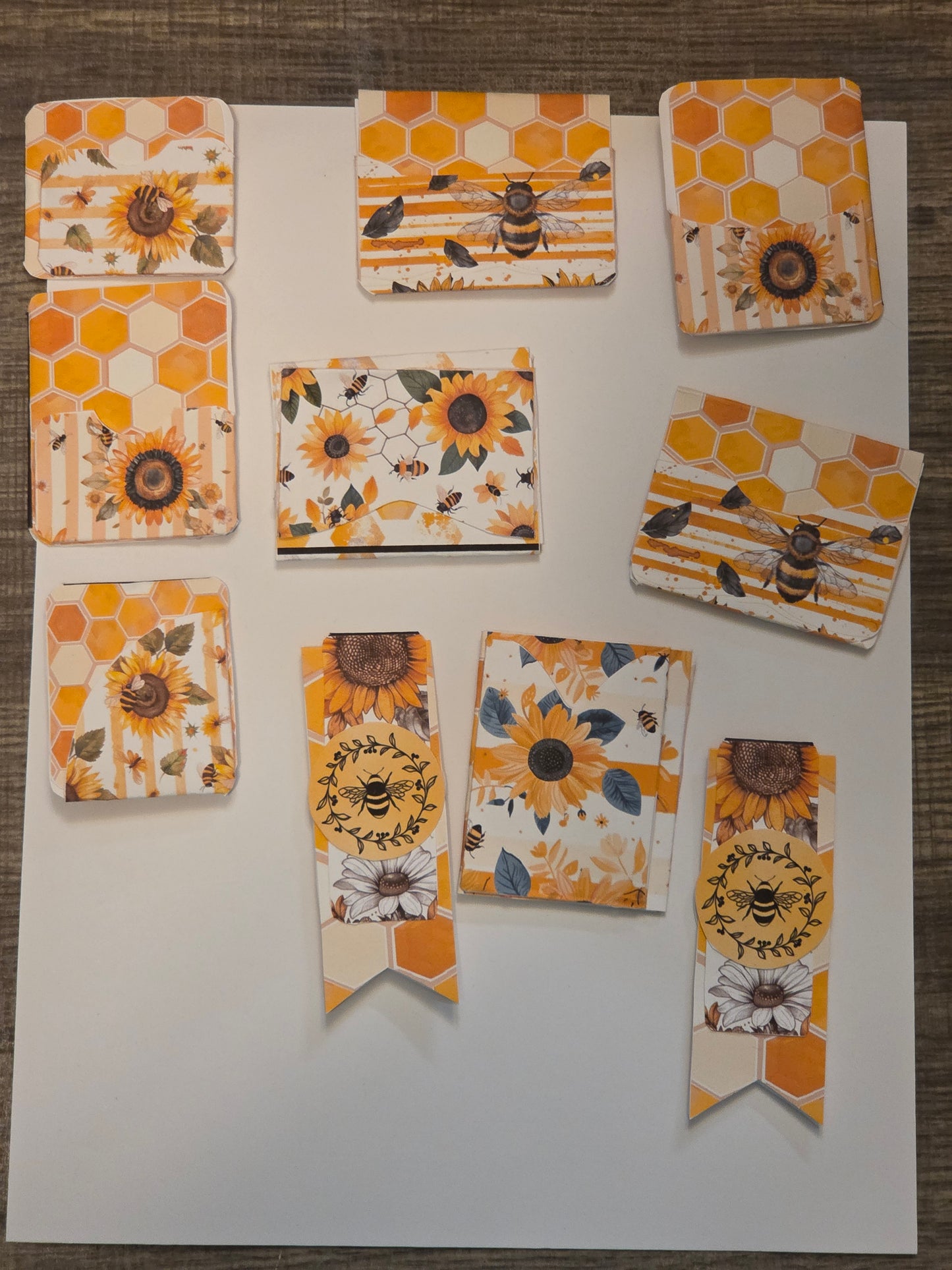 Bumble Bee Paperclip Party Kit