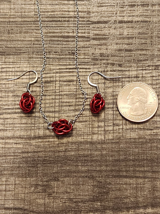 Bright Red (Candy Apple) Sweet Pea Chainmaille Jewelry Set (Necklace & Earrings)