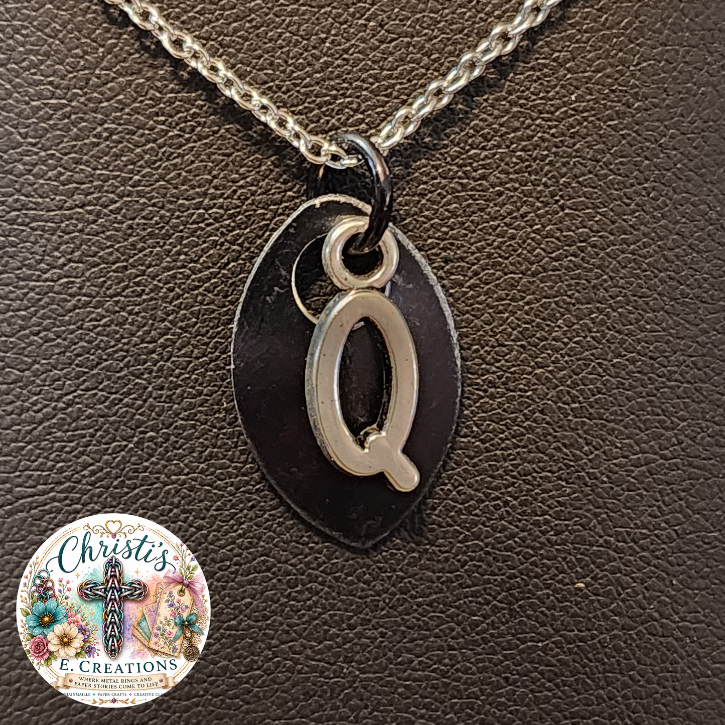 Alphabet Scale Necklace – Letter [Q]