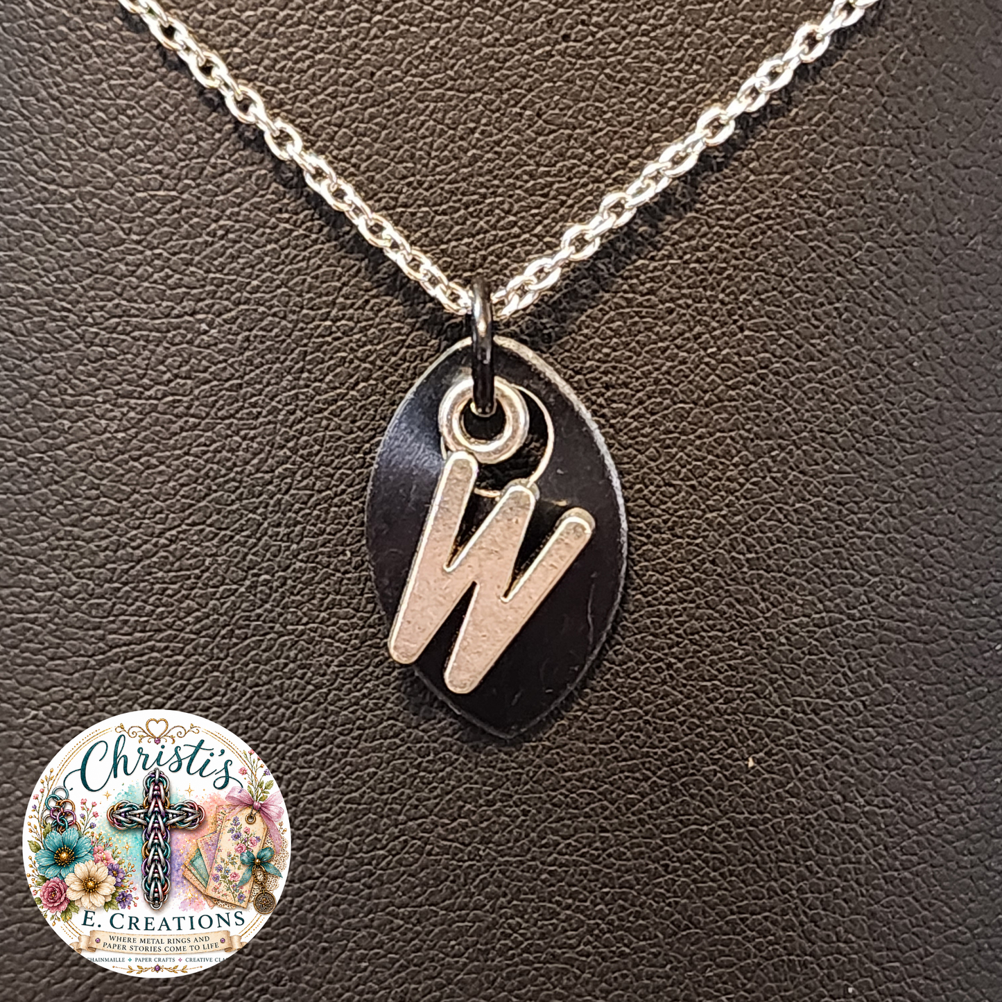 Alphabet Scale Necklace – Letter [W]