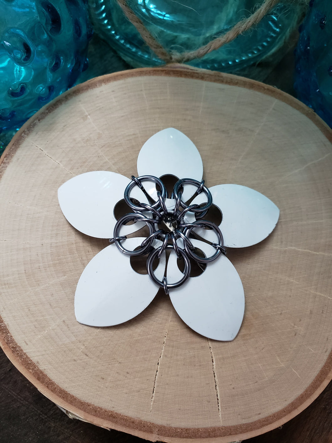 White Scale Maille Flower Brooch