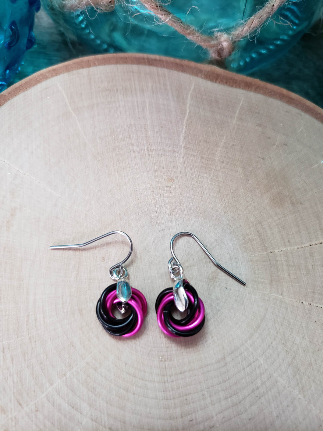 Bubble Gum and Onyx Chainmaille Small Love Knot Earrings